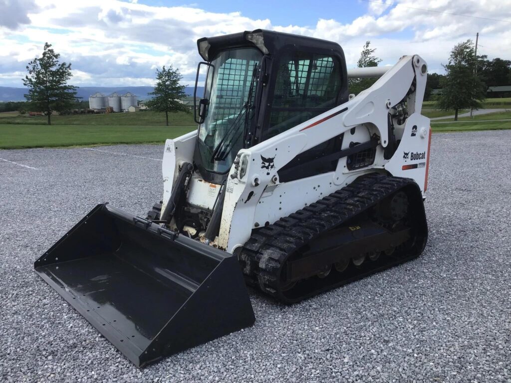 2016 BOBCAT T770 Track Skid Steers