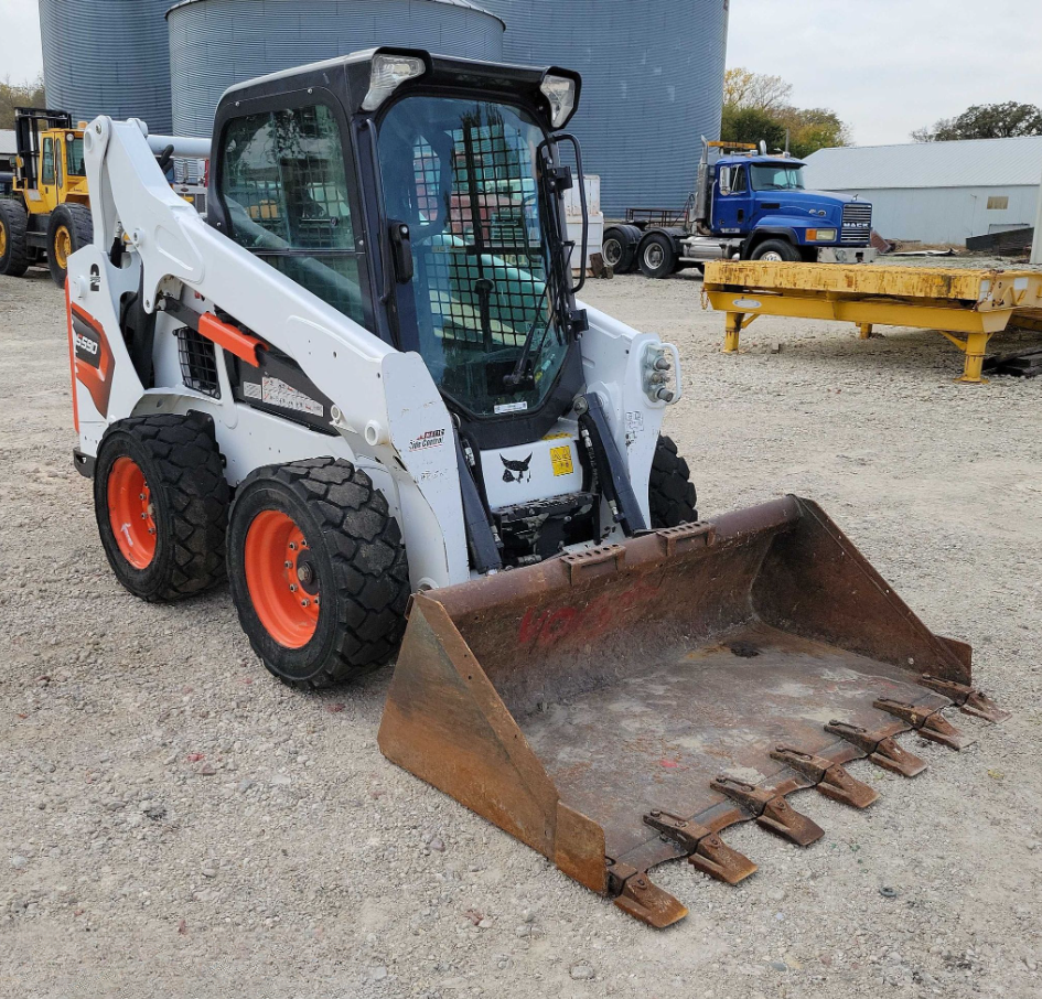 2022 Bobcat S590 Skid Steer Loader