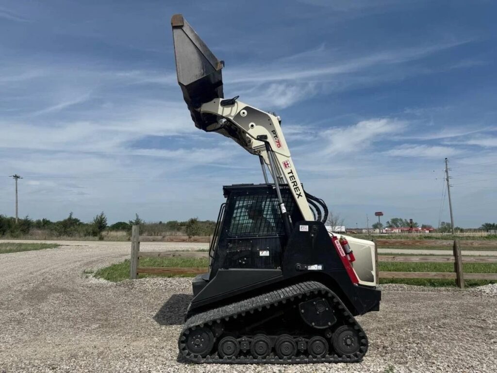 2014 Terex PT75 Track Skid Steer Loader