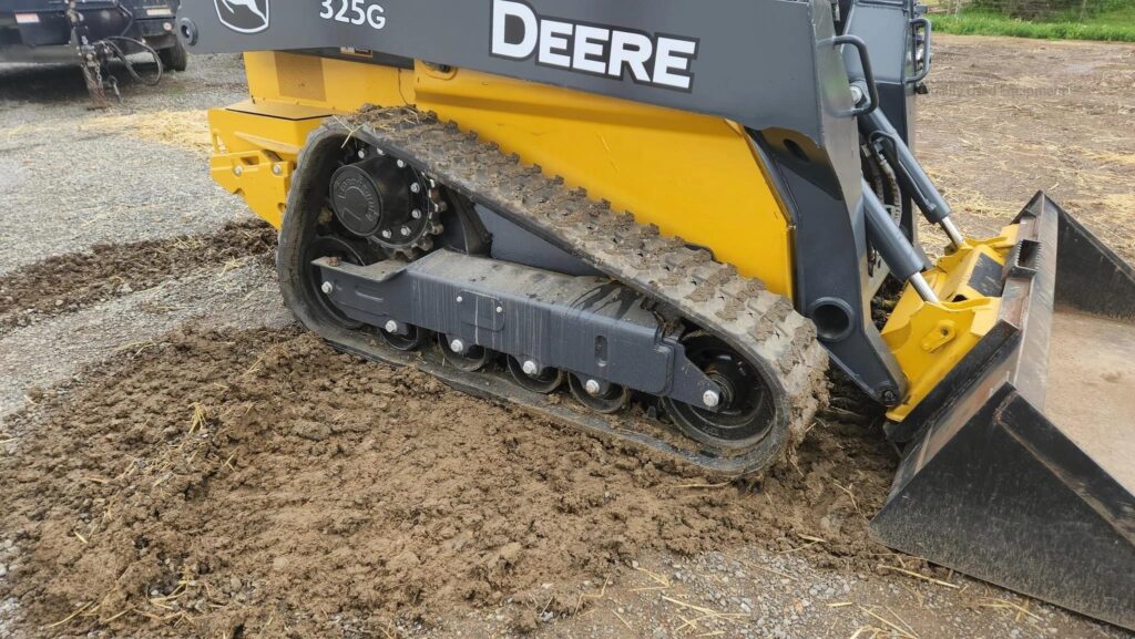 2020 John Deere 325G Track Skid Steer